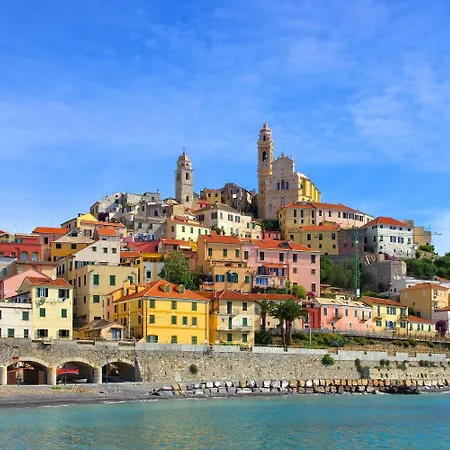 Apartment Palace 34 Few Meters From The Sea Alassio