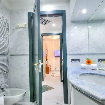 Apartment Palace 34 Few Meters From The Sea
